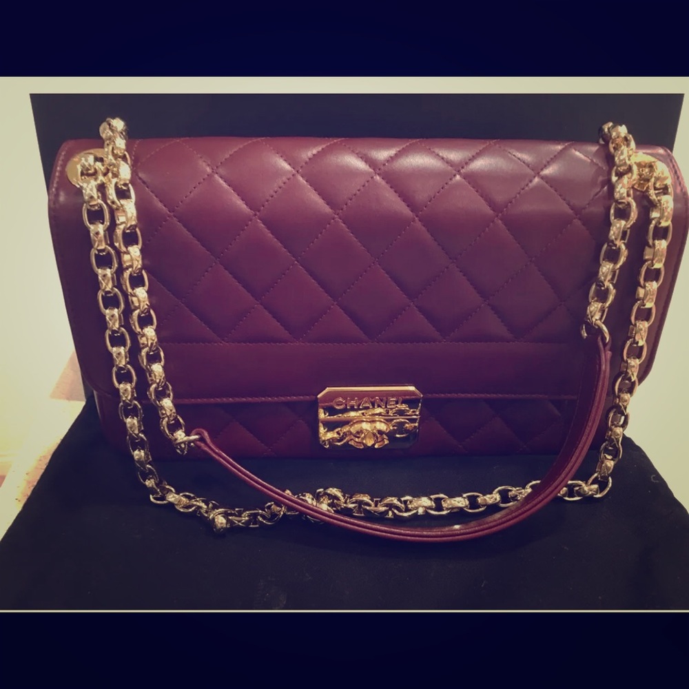 CHANEL SAC RABAT UNI ROUGE GOLD QUILTED FLAP BOY